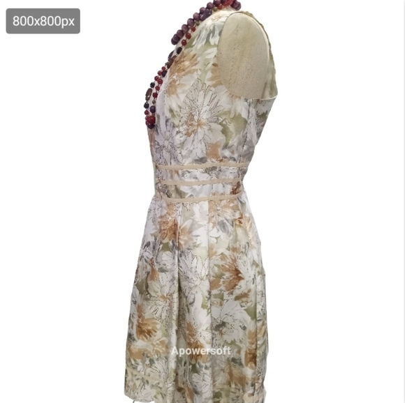 SCARLETTE Fit & Flare Floral dress size 16 - Picture 3 of 6